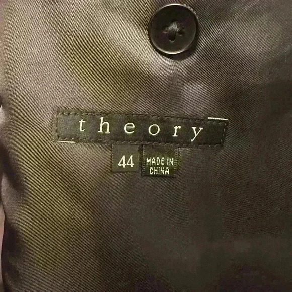 Theory Mens 2-Button Blazer Gray Pinstripe - 100% Wool Size 44 - Picture 2 of 10